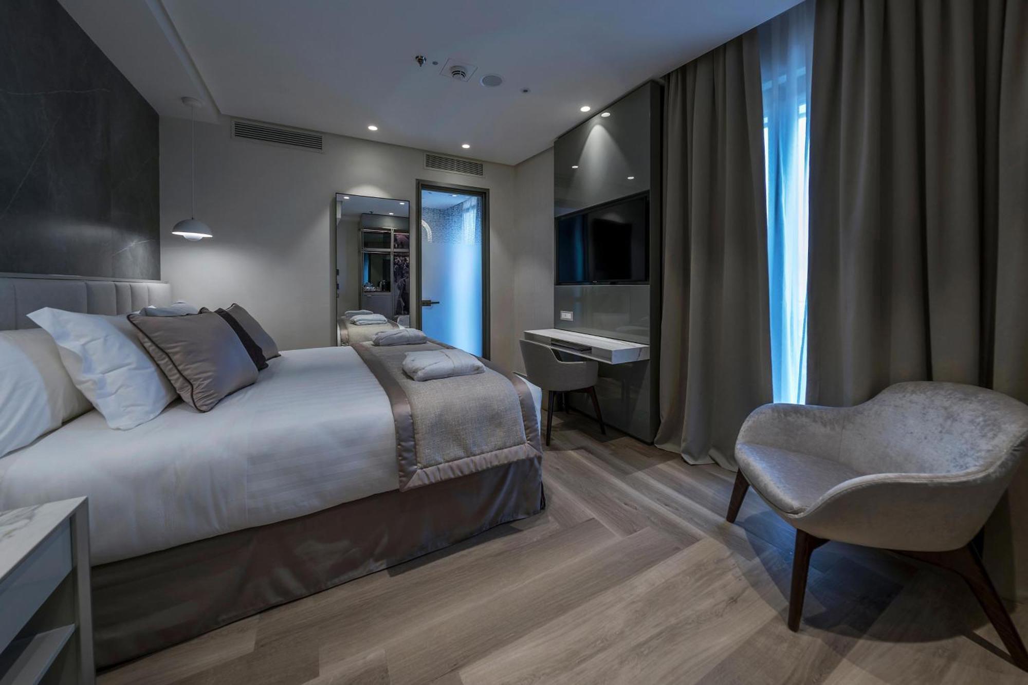 เดอะ รีเจนซี โรม อะ ทรีบิวต์ พอร์ตโฟลิโอ โฮเต็ล Hotel ภายนอก รูปภาพ