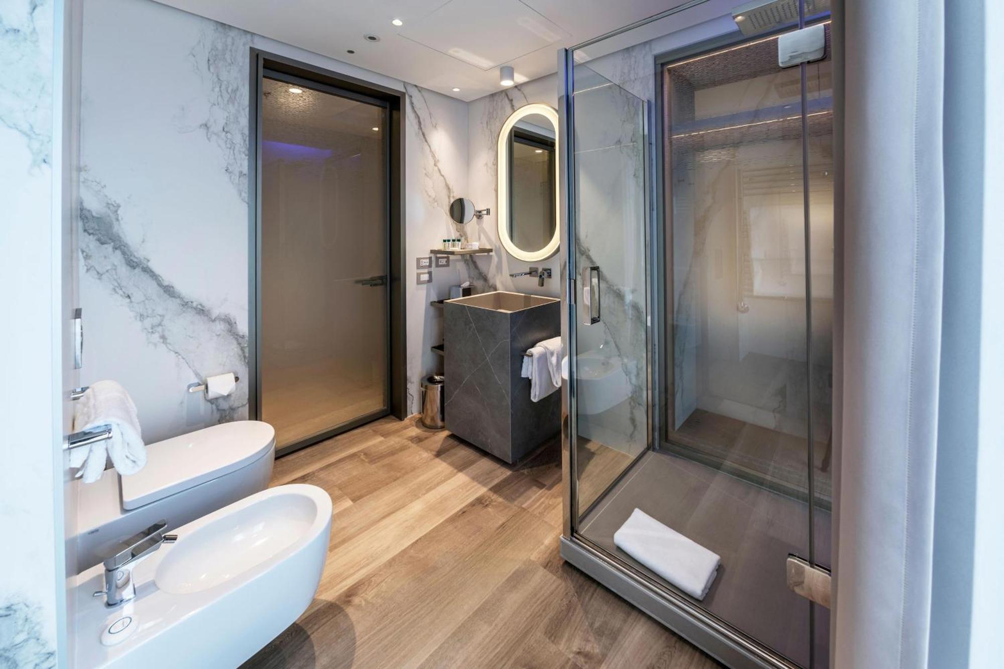 เดอะ รีเจนซี โรม อะ ทรีบิวต์ พอร์ตโฟลิโอ โฮเต็ล Hotel ภายนอก รูปภาพ